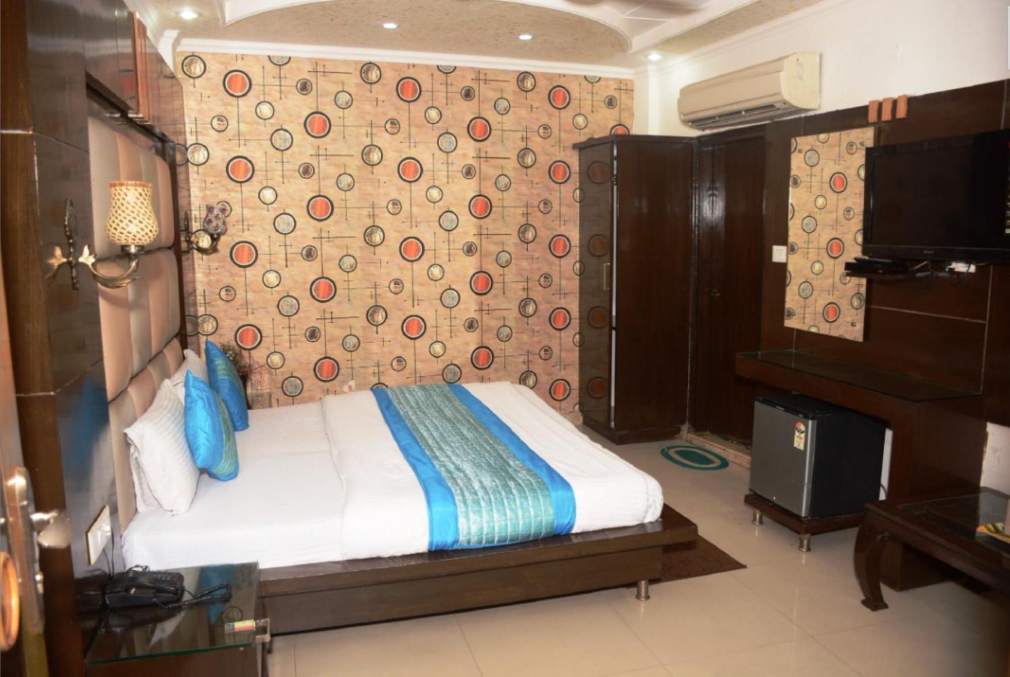 Capital O 6408 Hotel Delhi Heart New Delhi Eksteriør bilde