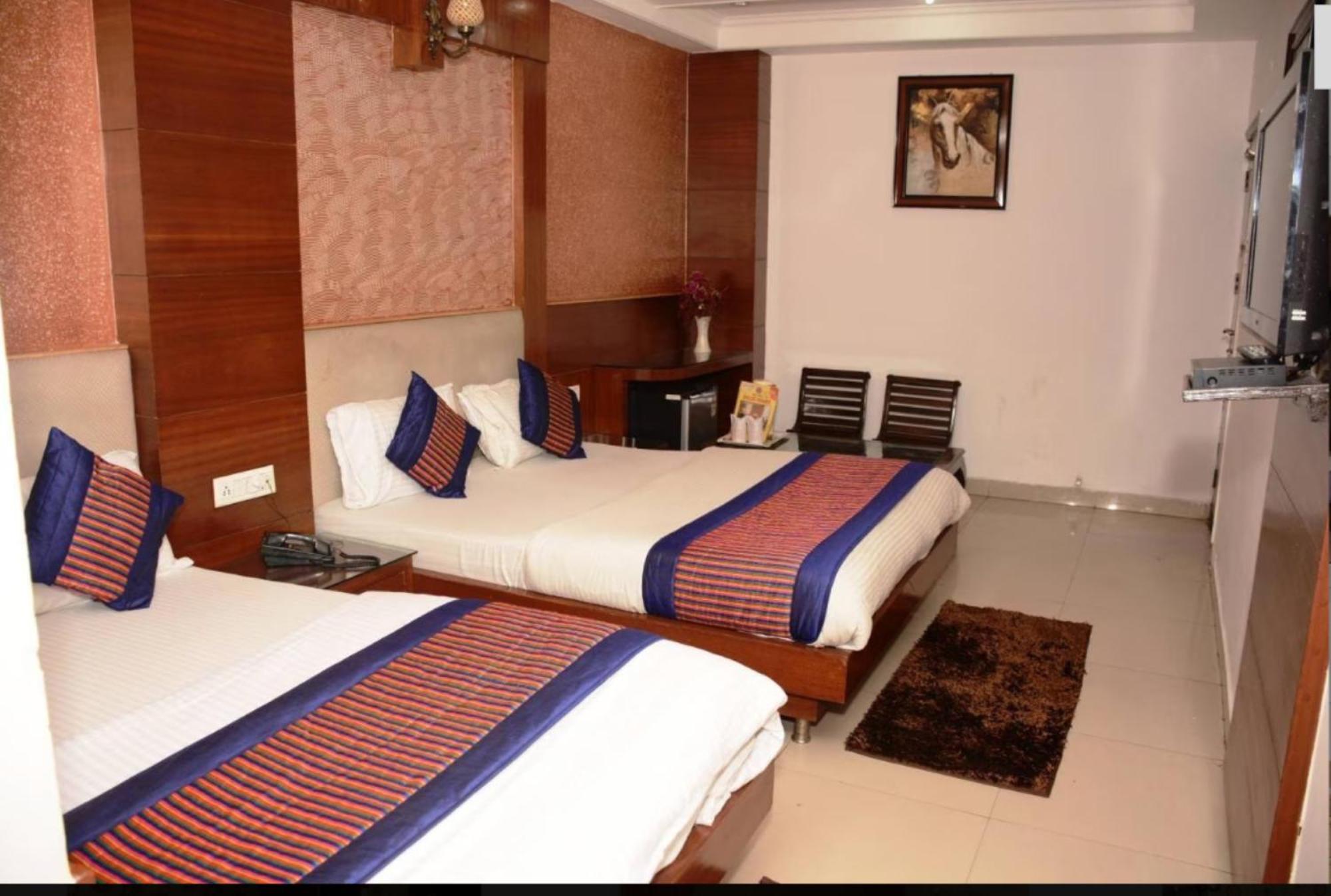 Capital O 6408 Hotel Delhi Heart New Delhi Eksteriør bilde