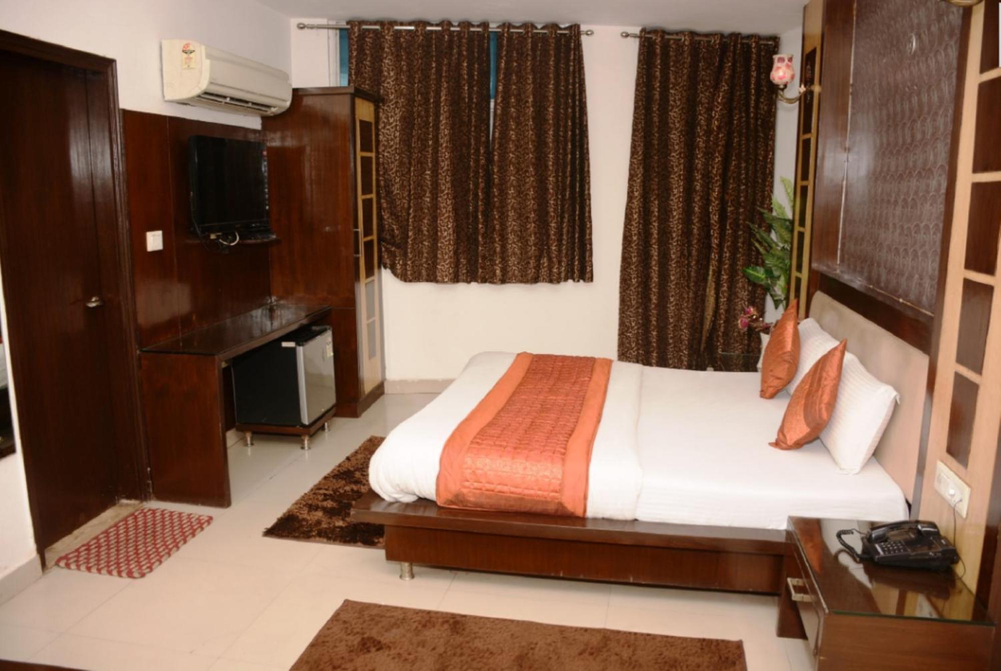 Capital O 6408 Hotel Delhi Heart New Delhi Eksteriør bilde